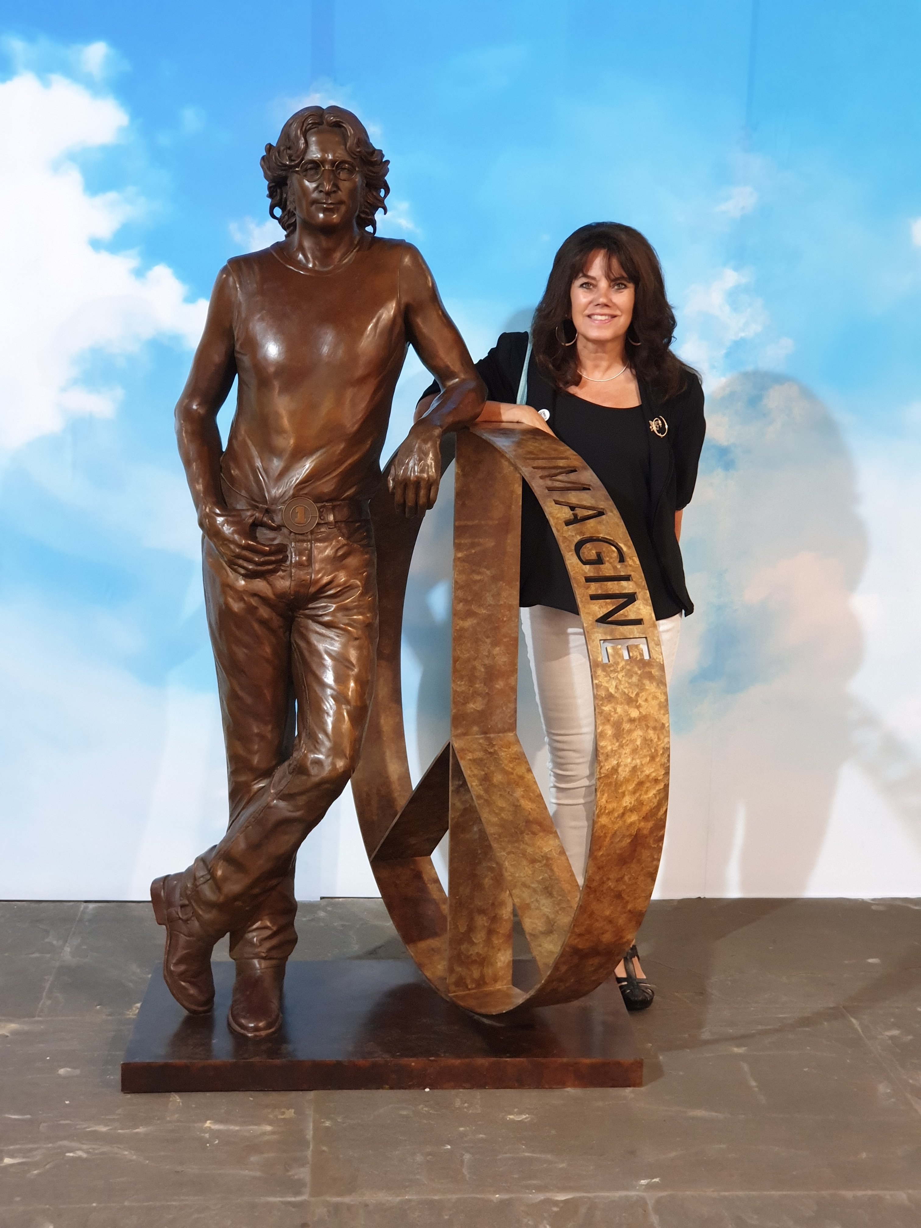 Statue of John Lennon on display in St George's hall until the end of August